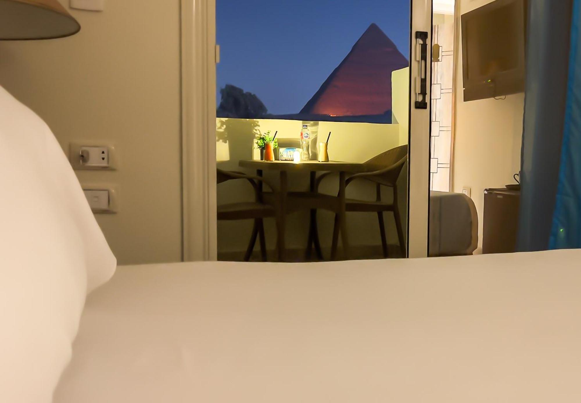 Pyramids Vista Inn Kafrat al Jabal Exterior photo